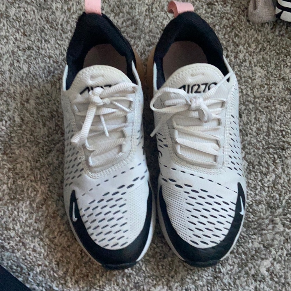 Nike Air Max 270